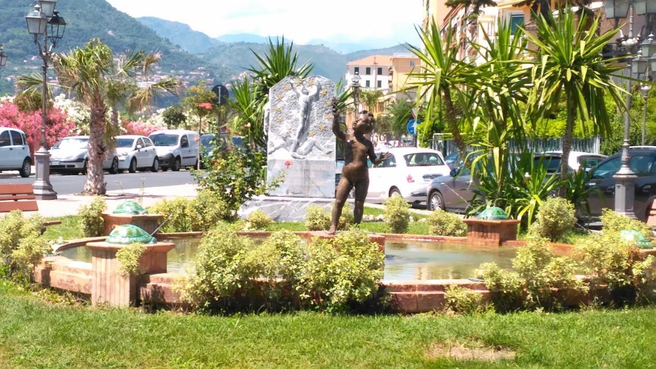 Casa Al Mare Leilighet Ventimiglia Eksteriør bilde