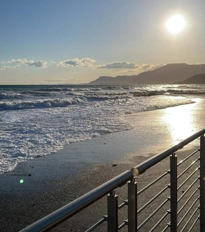 Casa Al Mare Leilighet Ventimiglia Eksteriør bilde