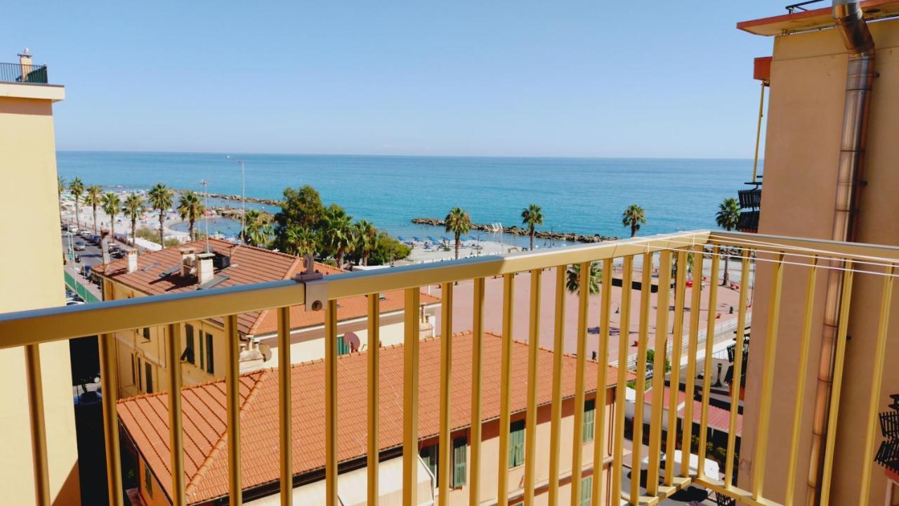 Casa Al Mare Leilighet Ventimiglia Eksteriør bilde