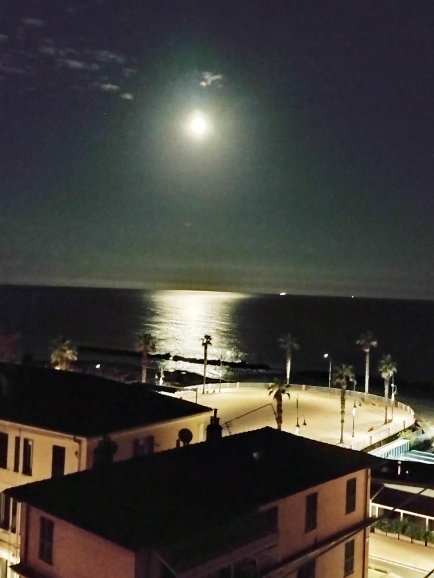 Casa Al Mare Leilighet Ventimiglia Eksteriør bilde